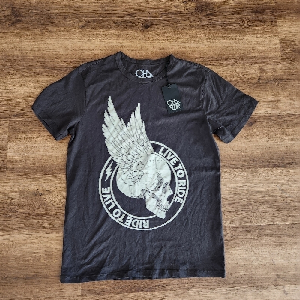 Chaser Men's Skull Tee